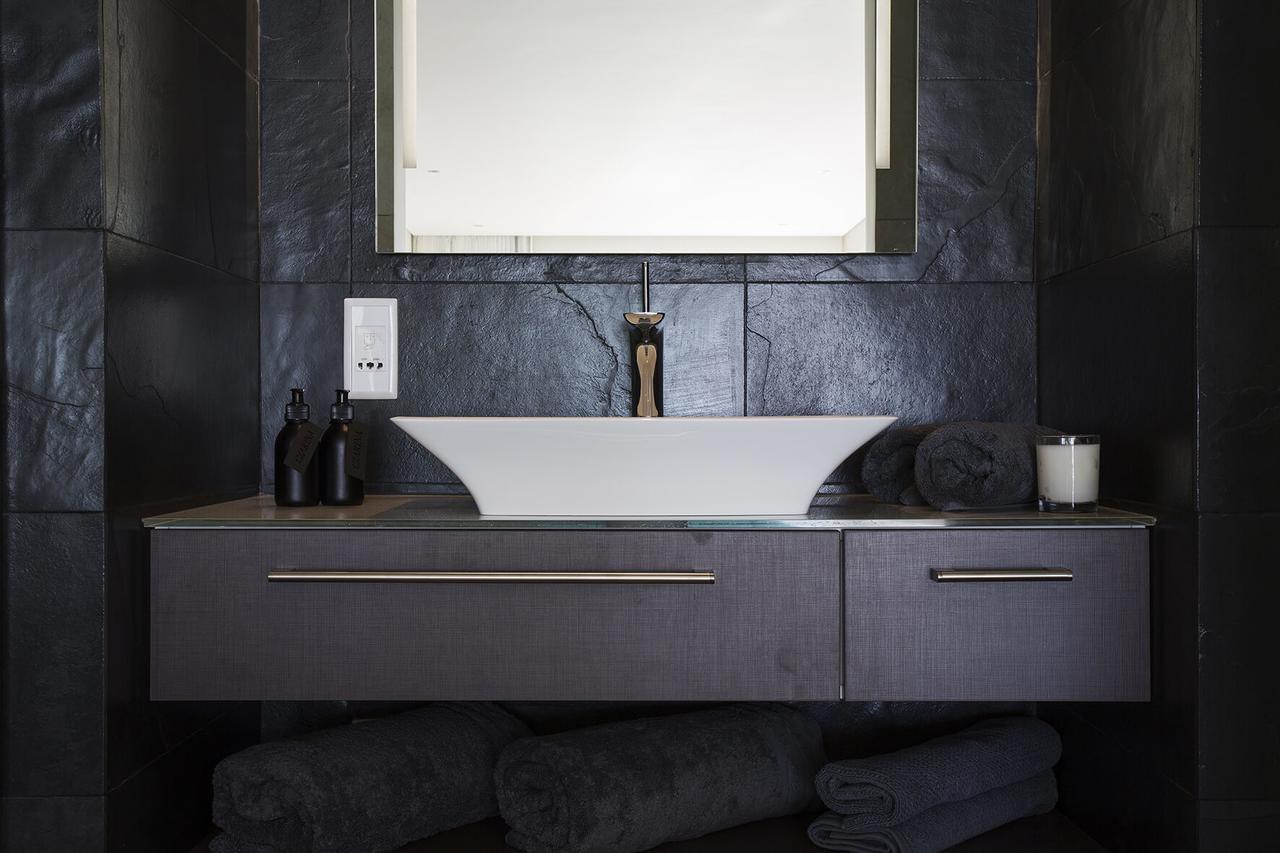 Cb-one Luxury Gasthuis